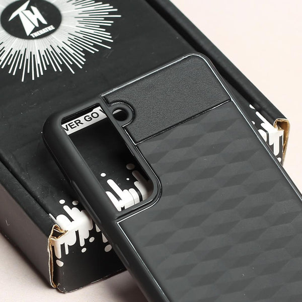 Parallex Engraved silicon Case for Samsung S21 FE - The Hatke
