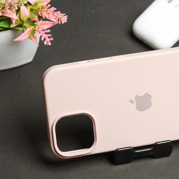Peach Original Silicone case for Apple Iphone 15 - The Hatke