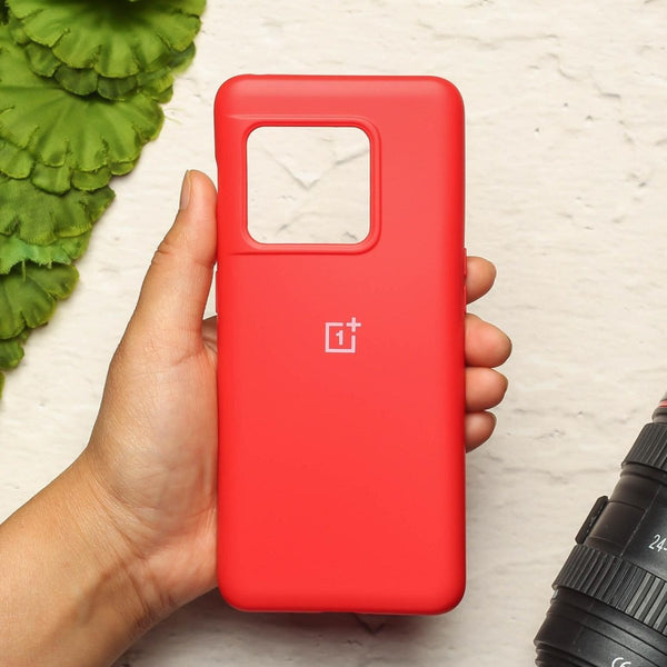 Red Original Silicone case for Oneplus 10 Pro - The Hatke