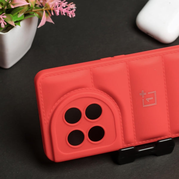 Red Puffon silicone case for Oneplus 11R - The Hatke