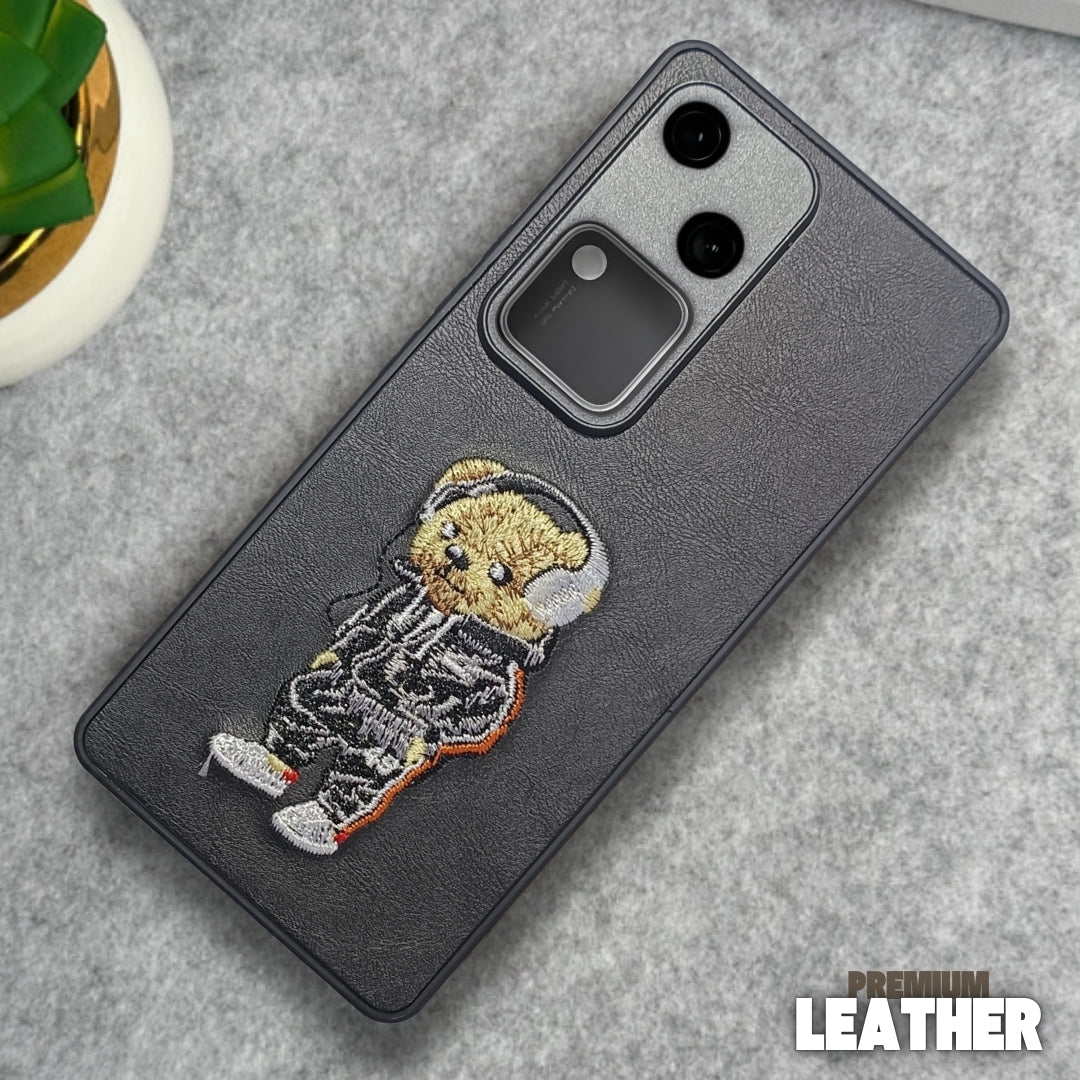 Black leather Headphone teddy Camera Ornamented for Vivo V30