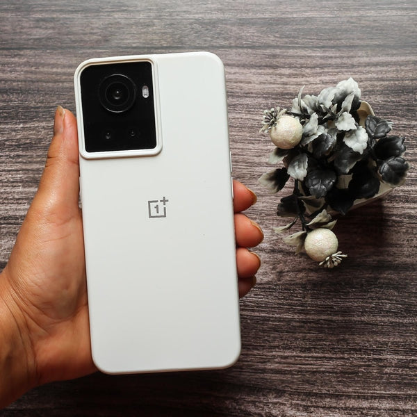 White Original Silicone case for Oneplus 10R - The Hatke