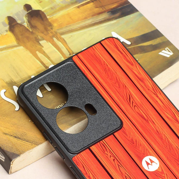 WoodCraft Touch MB Case for Motorola G85 - The Hatke